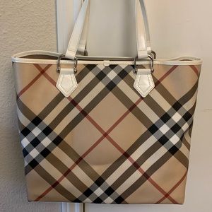 Burberry shoulder bag